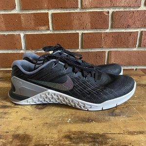 Nike Metcon 3 922880-001 Women’s Training Shoes Sneakers Metallic Black Size 11